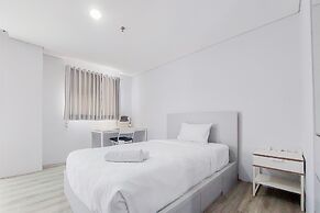 Homey And Modern Studio At Bintaro Icon Apartment