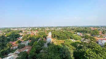 Cozy And Well Designed Studio Serpong Garden Apartment