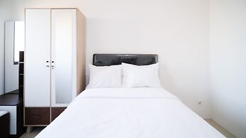 Comfy And New Studio At Citraland Vittorio Apartment