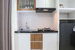 Minimalist And Warm 1Br At Bassura City Apartment
