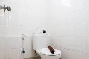 Minimalist And Warm 1Br At Bassura City Apartment