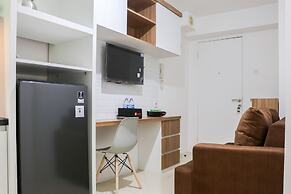 Minimalist And Warm 1Br At Bassura City Apartment