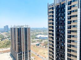 Modern Classic 2Br At Meikarta Apartment