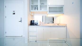 Nice And Spacey 1Br At The Via And The Vue Apartment