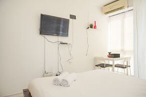 Modern And Nice Studio Citra Living Apartment