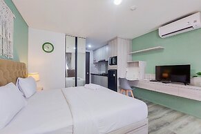 Best Homey And Nice Studio At Bintaro Icon Apartment