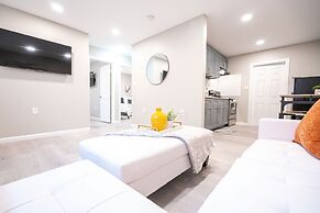 University Serenity Suites 14th