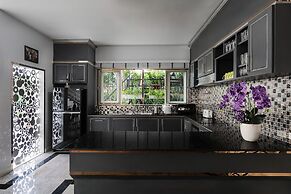 Patong Seaview Luxury Pool Villa