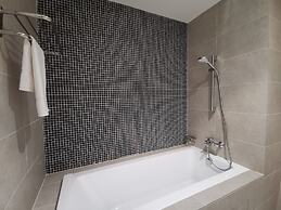 The OOAK Suites and Residences at Sunway 163 (Kiara 163)