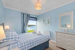 Brynawelon - Wonderful Sea and Harbour Views