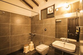 WOWSTAYZ2 PACHMARHI ECOTEL RESORT