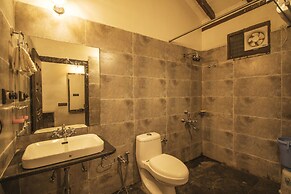 WOWSTAYZ2 PACHMARHI ECOTEL RESORT