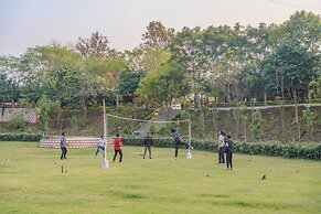 WOWSTAYZ2 PACHMARHI ECOTEL RESORT