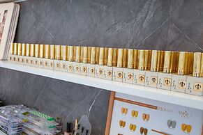 LC International Hotel