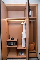 LC International Hotel