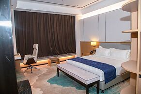 LC International Hotel