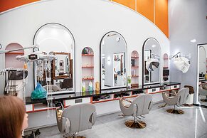 LC International Hotel