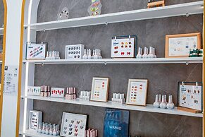 LC International Hotel