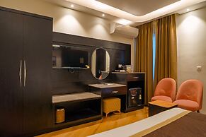 Hotel The Grand Dewan