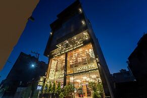 Hotel The Grand Dewan