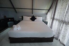 Holistic Stay Eco Resort