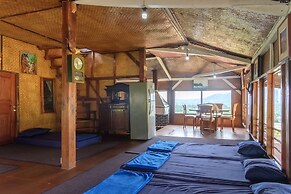 Hilltop Camp Lembang by TwoSpaces