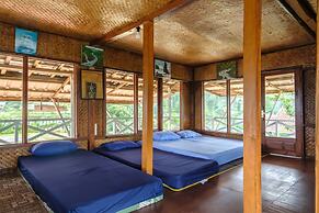 Hilltop Camp Lembang by TwoSpaces