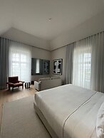 The Lince Santa Clara