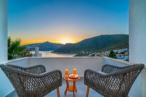 KAYA APARTMENTS KALAMAR