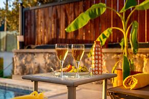 KAYA APARTMENTS KALAMAR