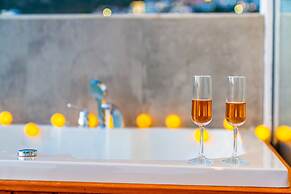 KAYA APARTMENTS KALAMAR