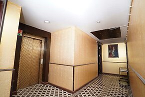 Lyf Corporate Suites. New Friends Colony