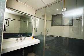 Lyf Corporate Suites. New Friends Colony