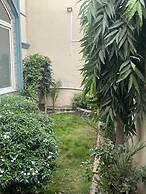 Warraich Villa gt Raod Gujrat Entire