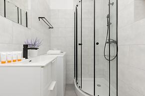 Sweet Studio Saska Kepa by Renters