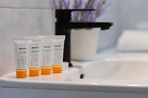 Sweet Studio Saska Kepa by Renters