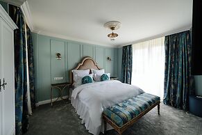 Ateneea Luxury Rooms