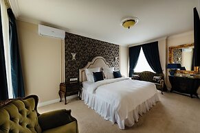 Ateneea Luxury Rooms