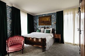 Ateneea Luxury Rooms