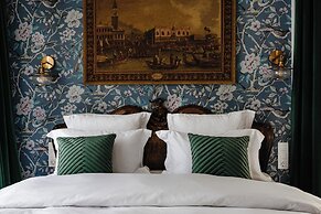 Ateneea Luxury Rooms