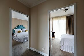 Ateneea Luxury Rooms