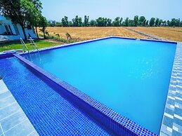 Jawai Sanderao Farms