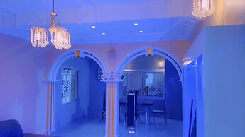 Stunning 3-bedrooms Guesthouse in Limbe Cameroon