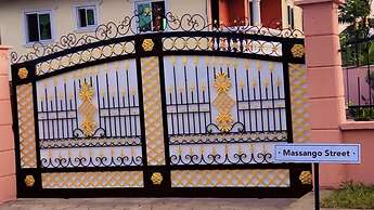 Stunning 3-bedrooms Guesthouse in Limbe Cameroon