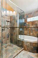 Ld 247 Waters Edge At Lake Dunlap 4 Bedroom Home by RedAwning