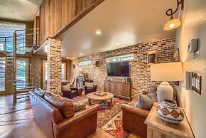 Ld 247 Waters Edge At Lake Dunlap 4 Bedroom Home by RedAwning