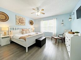 Madiera Magic 5 Bedroom Home by RedAwning