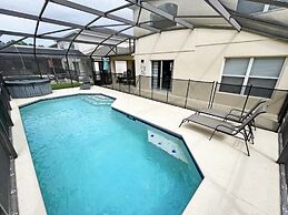 Madiera Magic 5 Bedroom Home by RedAwning