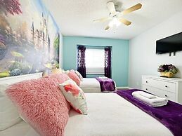 Madiera Magic 5 Bedroom Home by RedAwning