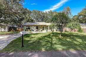 2113 Talbot Ct. 3 Bedroom Home by RedAwning